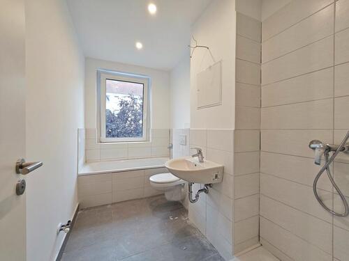 Foto - ++Für Sie frisch saniert - Tolle Dreiraumwohnung++