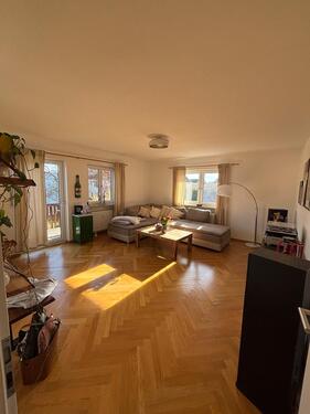 Foto - 4.-Zimmerwohnung mit Balkon und Garten Landkreis München