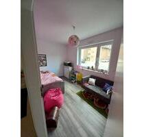 Eigentumswohnung in Toplage: 3-Zimmer, 79,62 m², Terasse & TG - Düren Distelrath