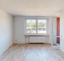 Zentral gelegene 2-Raum-Wohnung mit Balkon - Chemnitz