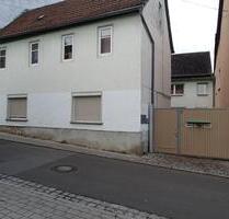 3 Familien Haus Grundstück Kapitalanlage in Hohenmölsen