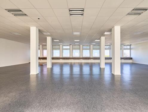 Foto - Frisch renovierte Büros ab 2 EURm²- mit flexibel Räume&Teeküche!**