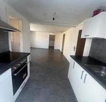 Renovierte 3 Raumwohnung - 320,00 EUR Kaltmiete, in Löbau (PLZ: 02708)
