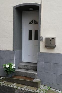 Foto - Mehrfamilienhaus, Wohnhaus zum Kaufen in Brohl-Lützing