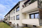 Foto - Modernisierte 4-Zimmer-Wohnung mit Westbalkon und Blick ins Grüne - Schwandorf