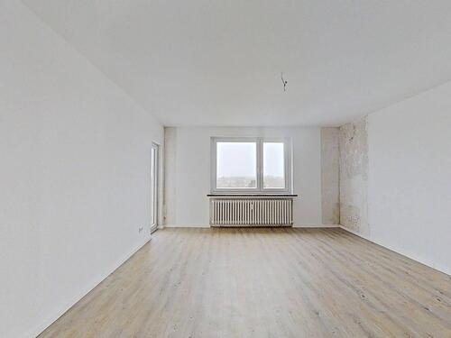 Foto - Hübsche 3-Zimmer-Wohnung mit BALKON und BADEWANNE
