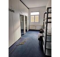 Vielseitige Gewerbeflächen in Knittlingen – frei unterteilbar