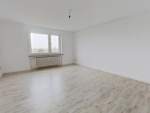 Foto - **Helle 2-Zimmer-Wohnung mit Einbauküche und Badewanne**