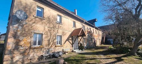 Foto - Haus mit 2750qm Grundstück - 85.000,00 EUR Kaufpreis,