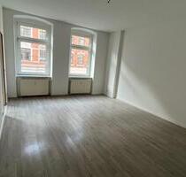 Nordvorstadt, 3-Zi.-Whg. mit Wanne und großem Grundstück - Zwickau Zwickau-Nord