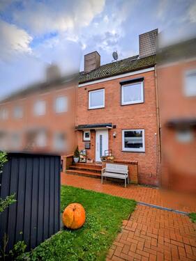 Foto - Saniertes Reihenmittelhaus auf Eigenland