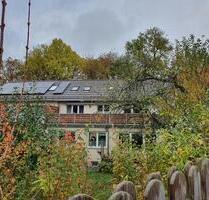 Mehrfamilienhaus mit 3 Wohneinheiten, Grundstückseigentum - Wolfsburg Almke