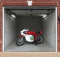 Stellplatz für ein Motorrad in Garage in Wellingdorf - Kiel Russee