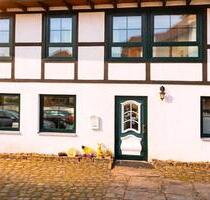 Etagenwohnung kleines Häuschen ab dem 1.8.26 - Oebisfelde-Weferlingen