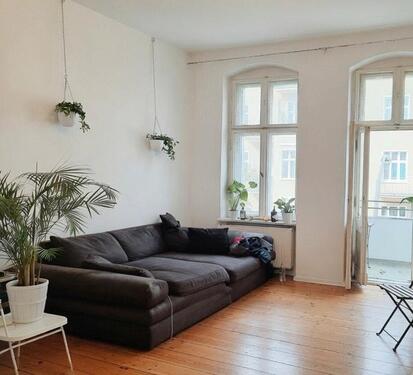 Foto - 2-Zimmer Altbau Wohnung in Berlin-Friedrichshain mit hohen Decken