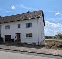 Doppelhaushälfte zu Verkaufen - 310.000,00&nbsp;EUR Kaufpreis, ca.&nbsp; 150,00&nbsp;m&sup2; in Neuhausen ob Eck (PLZ: 78579)