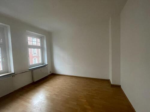 Foto - Singlewohnung im 1.OG ! - 275,00 EUR Kaltmiete,