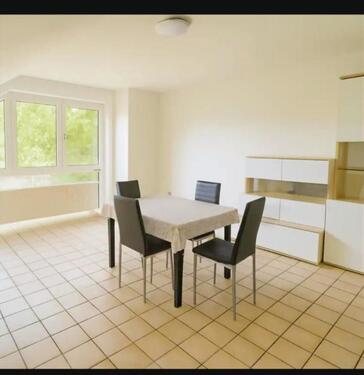 Foto - 4 Zimmer Dachgeschoßwohnung zum Kaufen in Duisburg