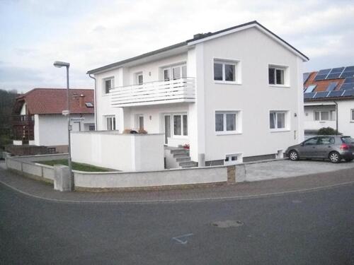 Foto - ZFH mit 2 Vollgeschossigen Wohneinheiten, Keller, 2 Garagen