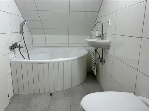 Foto - 1 Zi- Wohnung mit Bad und Single Küche