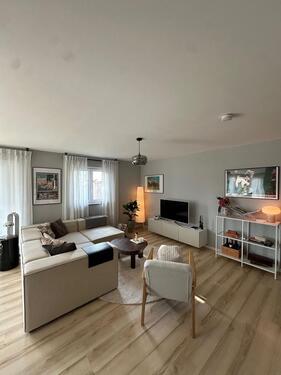 Foto - Moderne 4 Zimmer Wohnung Sulzbach am Main