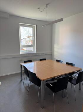 Foto - Vermietung von Geschäfts- und Büroräumen zur Gemeinschaftsnutzung