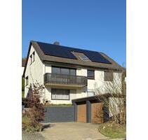 Freistehendes Einfamilienhaus mit Einliegerwohnung - Alfeld (Leine)