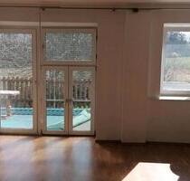 3 Raum Wohnung mit Balkon - 780,00&nbsp;EUR Kaltmiete, ca.&nbsp; 78,00&nbsp;m&sup2; in Lützen (PLZ: 06686)