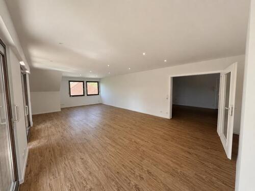 Foto - 5 Zimmer Dachgeschoßwohnung zur Miete in Bad Pyrmont