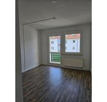Klein, fein, mein... 2 -Raumwohnung mit Tageslichtbad und Balkon! - Hainichen