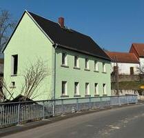 KLEINES HAUS FÜR GROSSE TRÄUME - 499,00 EUR Kaltmiete, ca.  88,00 m² in Ostrau (PLZ: 04749)
