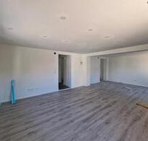 6 Zimmer 3x Bad Wohnung in 71292 Friolzheim