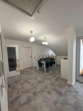 Foto - 2.5 Zimmer Dachgeschoßwohnung zur Miete in Hanau