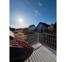 Moderne und Lichtdurchflutete 3 Zi. Wohnung mit Süd Balkon + TG - Sankt Georgen im Schwarzwald