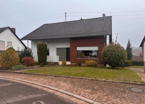 Foto - Mietwohnung in Düppenweiler - 900,00&nbsp;EUR Kaltmiete, ca.&nbsp; 100,00&nbsp;m&sup2;