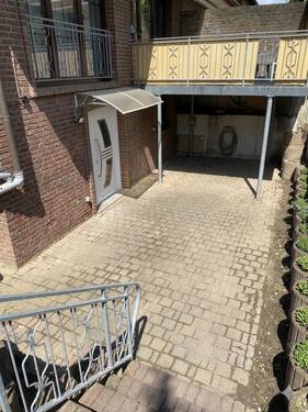 Foto - Souterrain Wohnung mit Terrasse