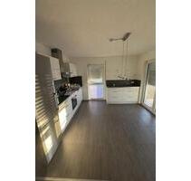 2,5 Zimmerwohnung zu vermieten - 1.250,00&nbsp;EUR Kaltmiete, ca.&nbsp; 86,00&nbsp;m&sup2; in Pfungstadt (PLZ: 64319)