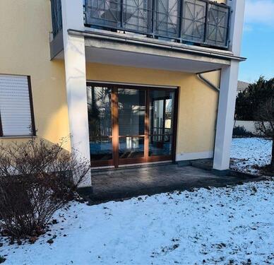 Foto - Frisch renoviertes 1,5 Zimmer Apartment im EG mit Terrasse