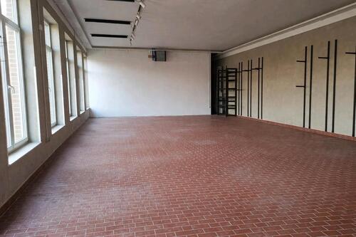 Foto - Halle zu vermieten - 700,00&nbsp;EUR Kaltmiete, ca.&nbsp; 120,00&nbsp;m&sup2;