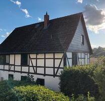 Einfamilienhaus zur Miete - 1.000,00&nbsp;EUR Kaltmiete, ca.&nbsp; 140,00&nbsp;m&sup2; in Einbeck (PLZ: 37574)