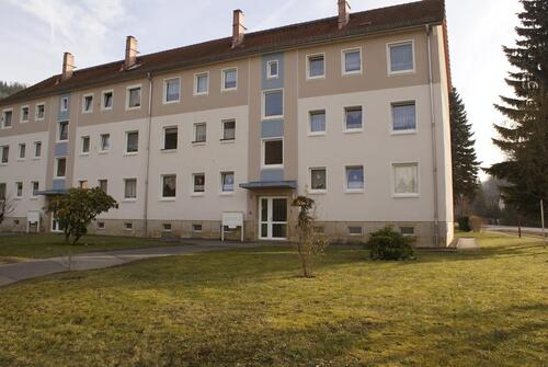 Foto - Modernisierte 3-Raum-Wohnung im Erdgeschoss nahe Glashütte