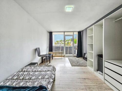 Foto - Möbliertes Zimmer (22 m²) mit großem Balkon in WG zu vermieten