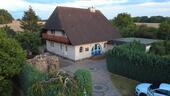 Foto - Großzügiges Einfamilienhaus mit großem Wintergarten