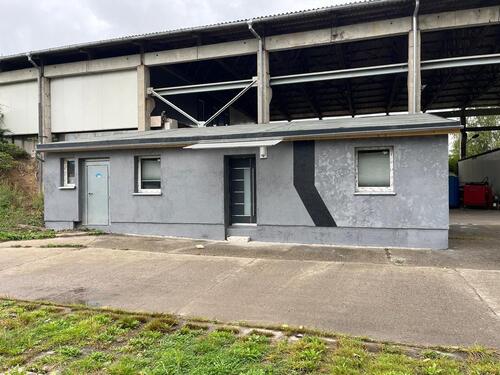 Foto - Büroraum mit Küche, 300m2 Stellplatz und vieles mehr