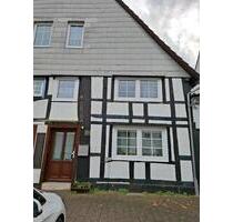 Fachwerk- Doppelhaushälfte - 175.000,00&nbsp;EUR Kaufpreis, ca.&nbsp; 150,00&nbsp;m&sup2; in Beverungen (PLZ: 37688)