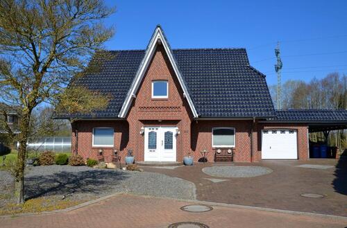 Foto - Exklusives Einfamilienhaus mit Wintergarten in traumhafter Lage