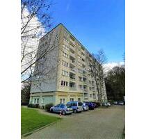 Velbert-Neviges: Frisch renovierte 2-Zi.-Whg. mit Balkon