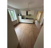 Petershausen! WG Zimmer! Fußläufig zur S-Bahn!