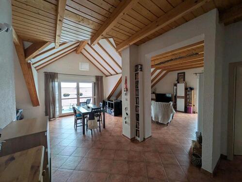 Foto - 3 Zimmer Dachgeschoßwohnung zur Miete in Cölbe