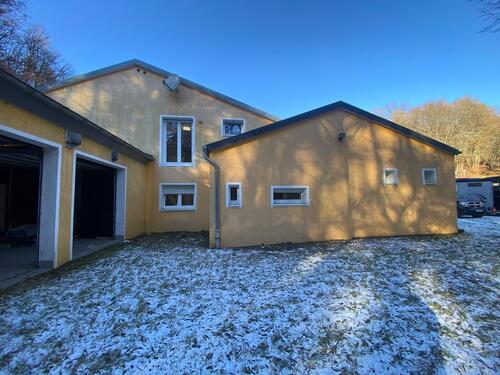 Foto - Wohnung mit Doppelgarage Lager in Alleinlage zu vermieten!